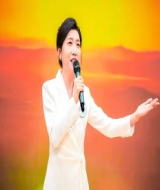 张倩