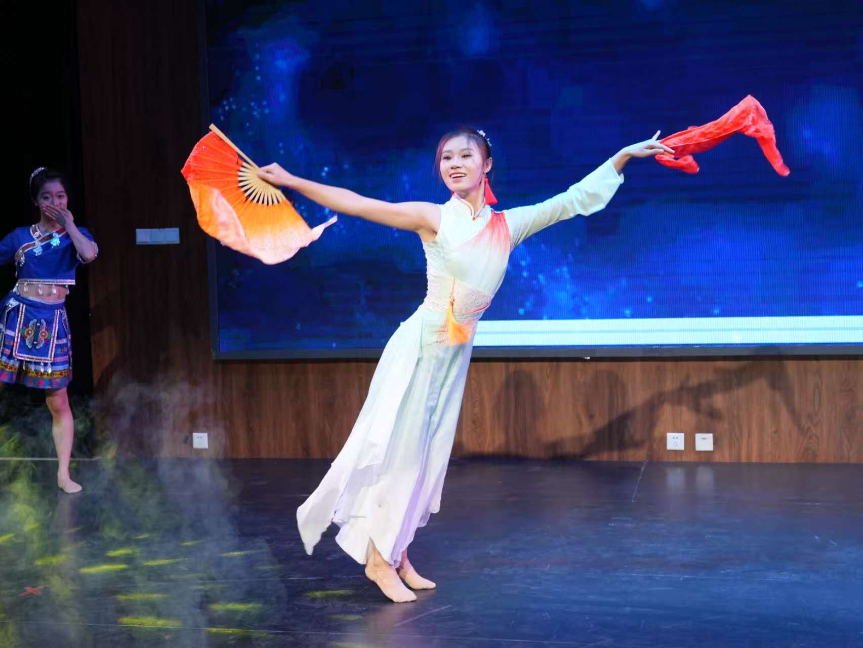 eb6bd6588f7750d95612128d3bc69b15.jpg eb6bd6588f7750d95612128d3bc69b15.jpg