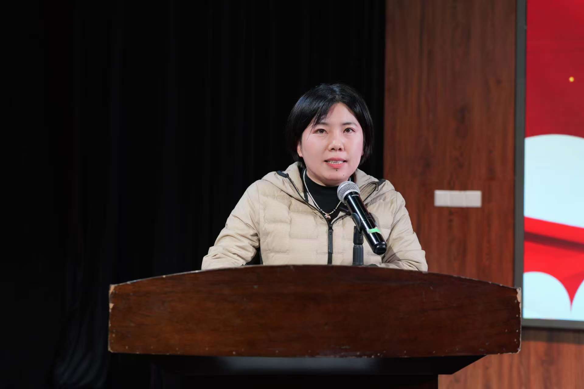 9b88c25f5364c4915c311e61b36232fb.jpg 9b88c25f5364c4915c311e61b36232fb.jpg