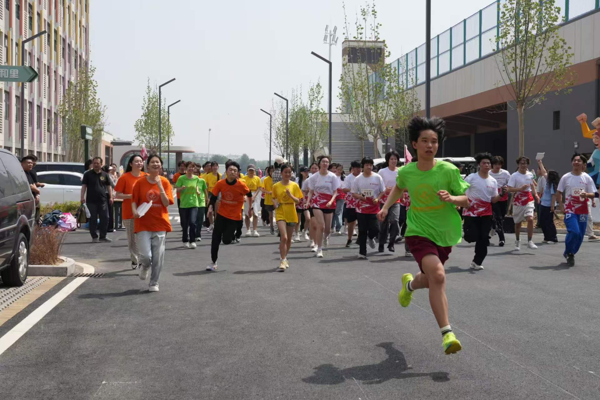 371a8d695bcd359923f2284e18fa260f.jpg