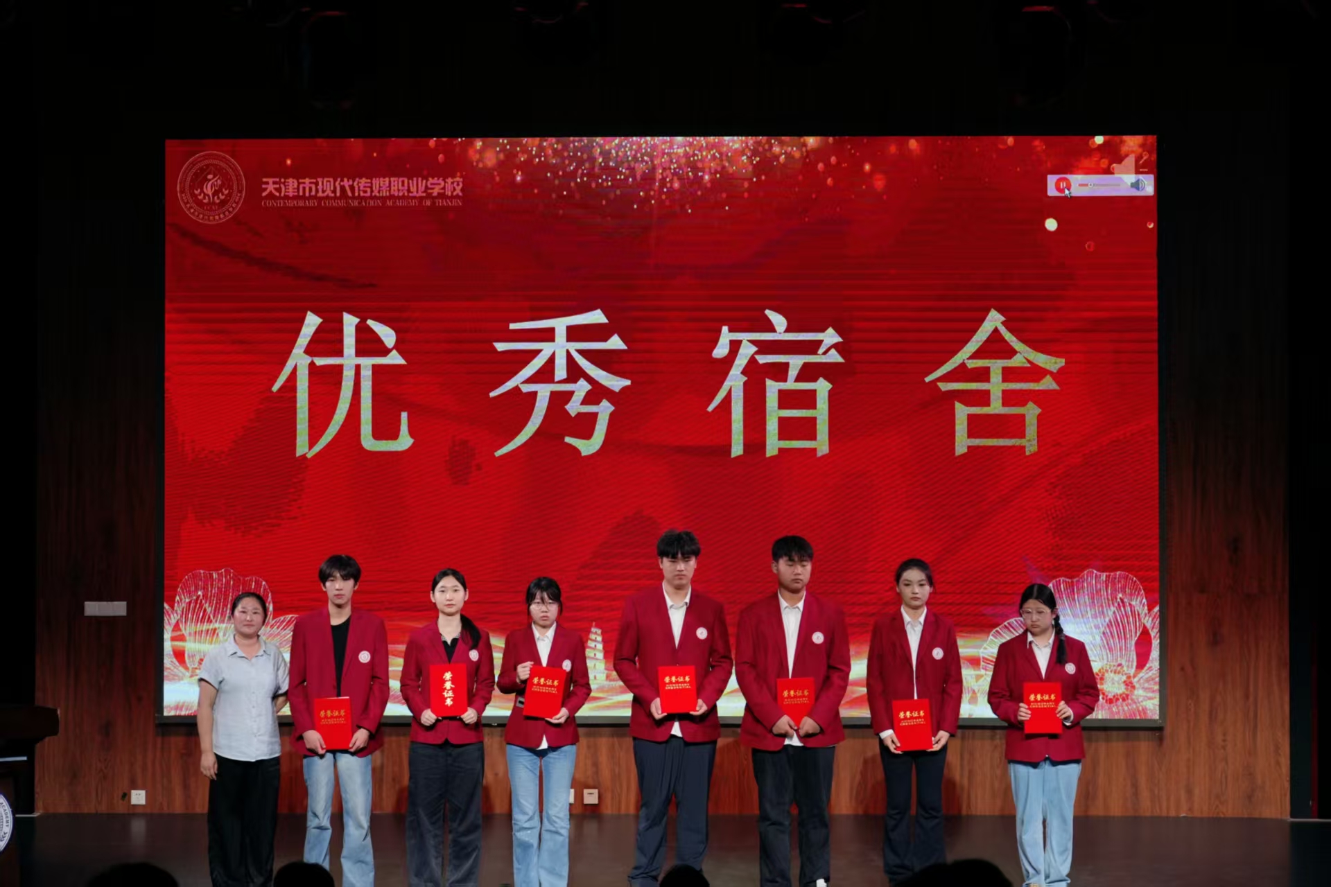 c56719defba631e9da6bed2d7d86ac86.jpg